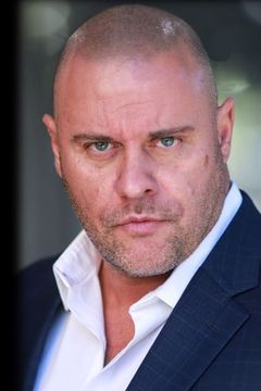 Vinny DeGennaro interpreta Danny Roma
