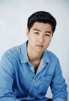 Akira Fujii interpreta Japanese Athlete