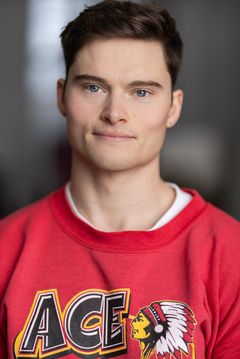 Christopher Moore interpreta Mako Sub #2 Pilot