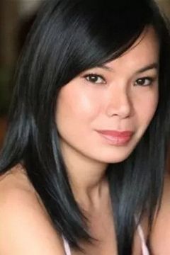 An Nguyen interpreta Ida Combs