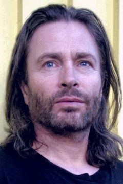 Anders Dahlberg interpreta Aslak