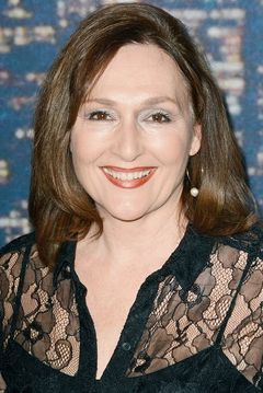 Nora Dunn interpreta Linda Malloy