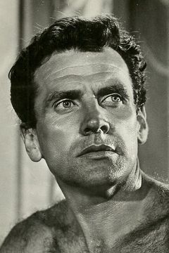 Massimo Girotti interpreta Paolo Bertoni