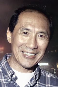 Po-Chih Leong interpreta Taxi driver