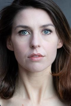 Madeline Brumby interpreta G-Team (uncredited)