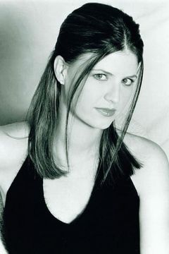 Natalie McNeil interpreta Beach Partier