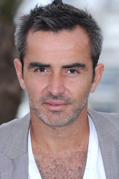 Arnaud Henriet interpreta Voisin avion Alain