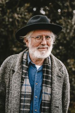 John Kinory interpreta Oxford academic