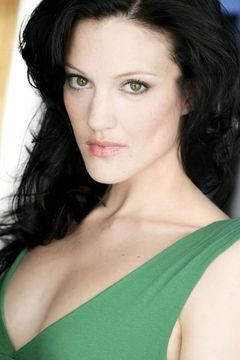 Victoria Matlock interpreta Stepford Wife (uncredited)