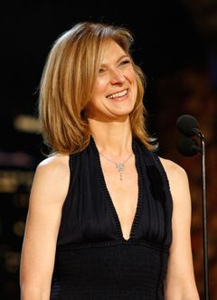 Dawn Hudson interpreta Woman on Bus