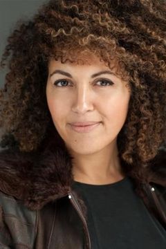 Karen Asemper interpreta Roz's Friend