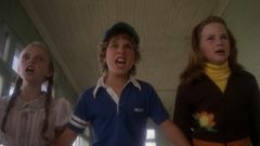 Brock Simpson interpreta Lanky