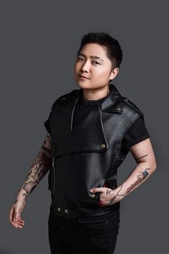 Jake Zyrus interpreta Malia De La Cruz