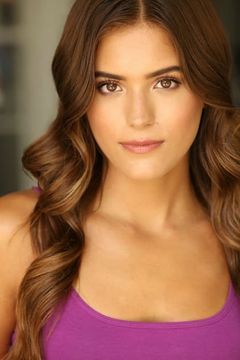 Alexandra Scott interpreta Samantha