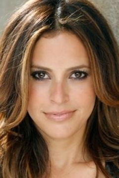 Alexis Krause interpreta Cute Brunette