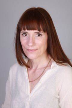 Charlotte Randle interpreta Francesca