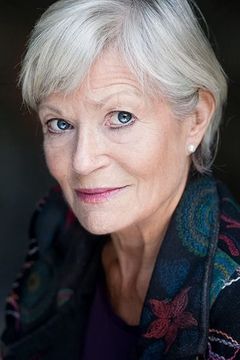 Annabel Leventon interpreta Trudy Markham