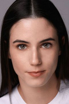 Tania Santana interpreta Paula