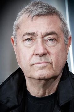 Brian Croucher interpreta Gregory Peck