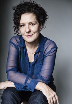 Caroline Loncq interpreta Claudia