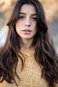 Lea Gavino interpreta Rosa