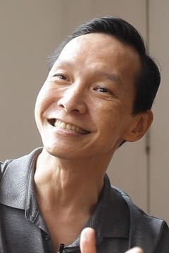 Boon Pin Koh interpreta Maternity Doctor