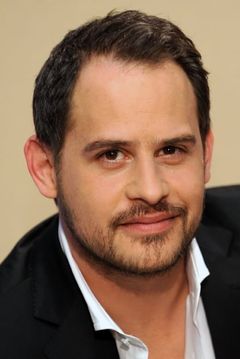 Moritz Bleibtreu interpreta Andreas Baader