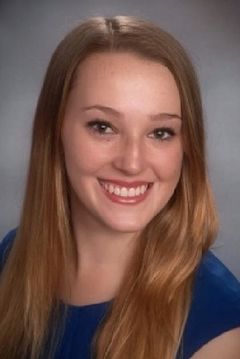Brianna Gardner interpreta Cadence