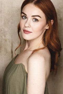 Holly Jade Balmer interpreta Gabby