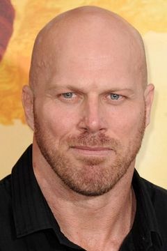 Nathan Jones interpreta Humungus