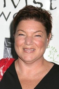 Mindy Cohn interpreta Velma Dinkley (voice)