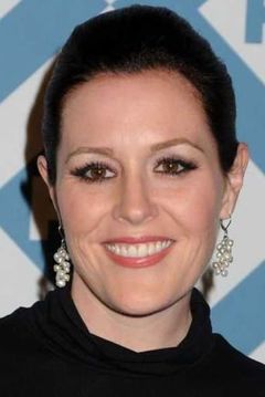 Rachael MacFarlane interpreta Hayley Smith (voice)