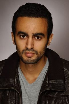 Mohid Abid interpreta Makhlouf