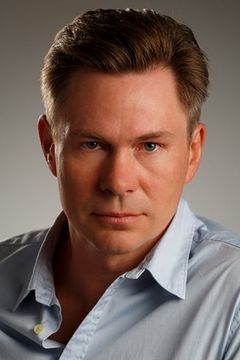 Dmitriy Mulyar interpreta Сафонов