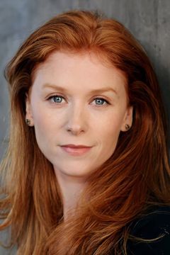 Fay Masterson interpreta Andrea Garnett