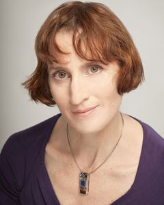 Sasha Dominique interpreta Dental Patient