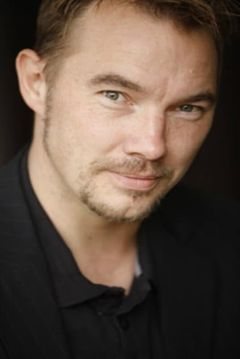 Thomas Arnold interpreta Shouting German Officer