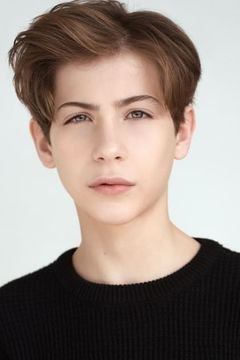 Jacob Tremblay interpreta Luca Paguro (voice)