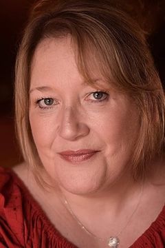 Wendy Albiston interpreta Nasty Woman (Tea Shop)