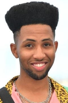 Ismail Adouab interpreta Ismail