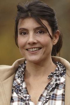 Mariane Plasteig interpreta Waitress