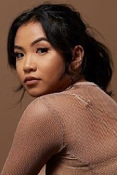 Olivia Yap interpreta Tai