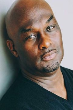 Thomas Mikal Ford interpreta Lubin