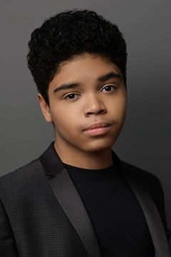 Gabriel L. Silva interpreta Isla de Mara Grandson