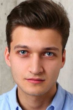 Nail Abdrakhmanov interpreta Train Nazi