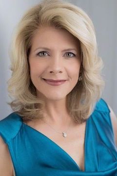Jeanne Zelasko interpreta Jeanne Zelasko
