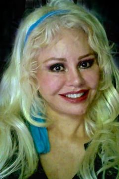 Roxanna Bonilla-Giannini interpreta Maria Delgado