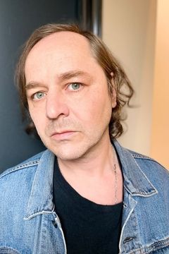 Thomas Schmauser interpreta The Crown Prince