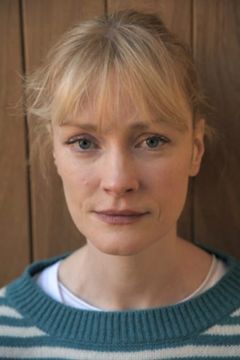 Claire Skinner interpreta Fanny Dashwood