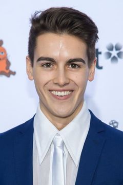 Brennan Clost interpreta Daniel
